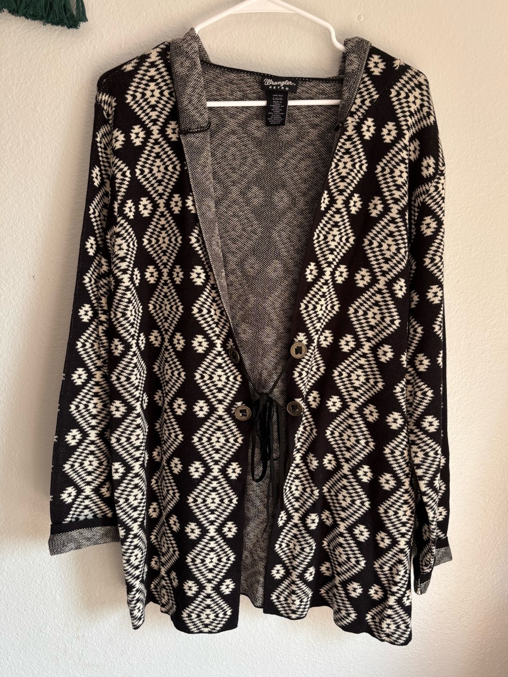 Wrangler Retro women’s size large Open Front Cardigan hooded Sweater Aztec print